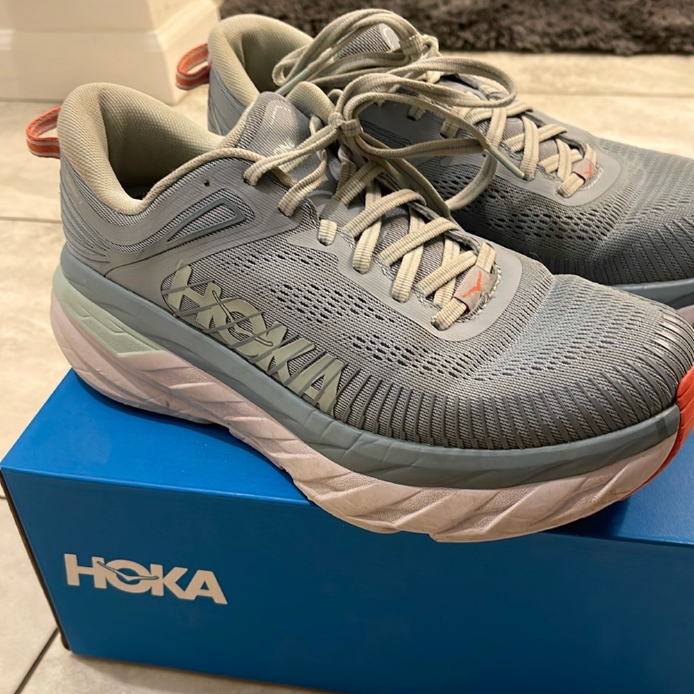 Hoka One Bondi 7 Road Running Shoes Women’s Sz 9